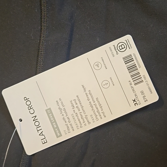 Athleta Elation Crop High Rise Shorts - Picture 4 of 5